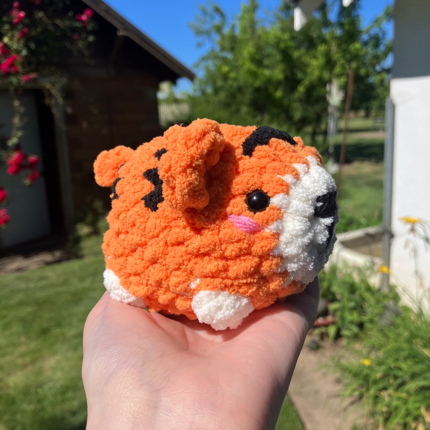 Amigurumi tigers