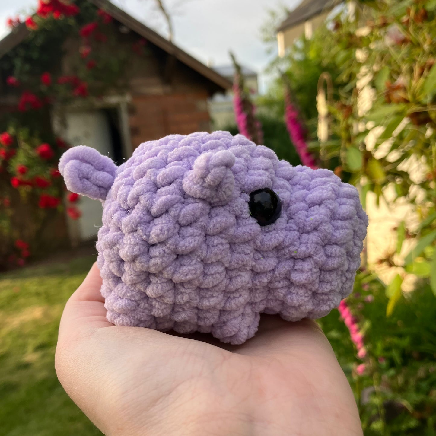 Amigurumi hippo